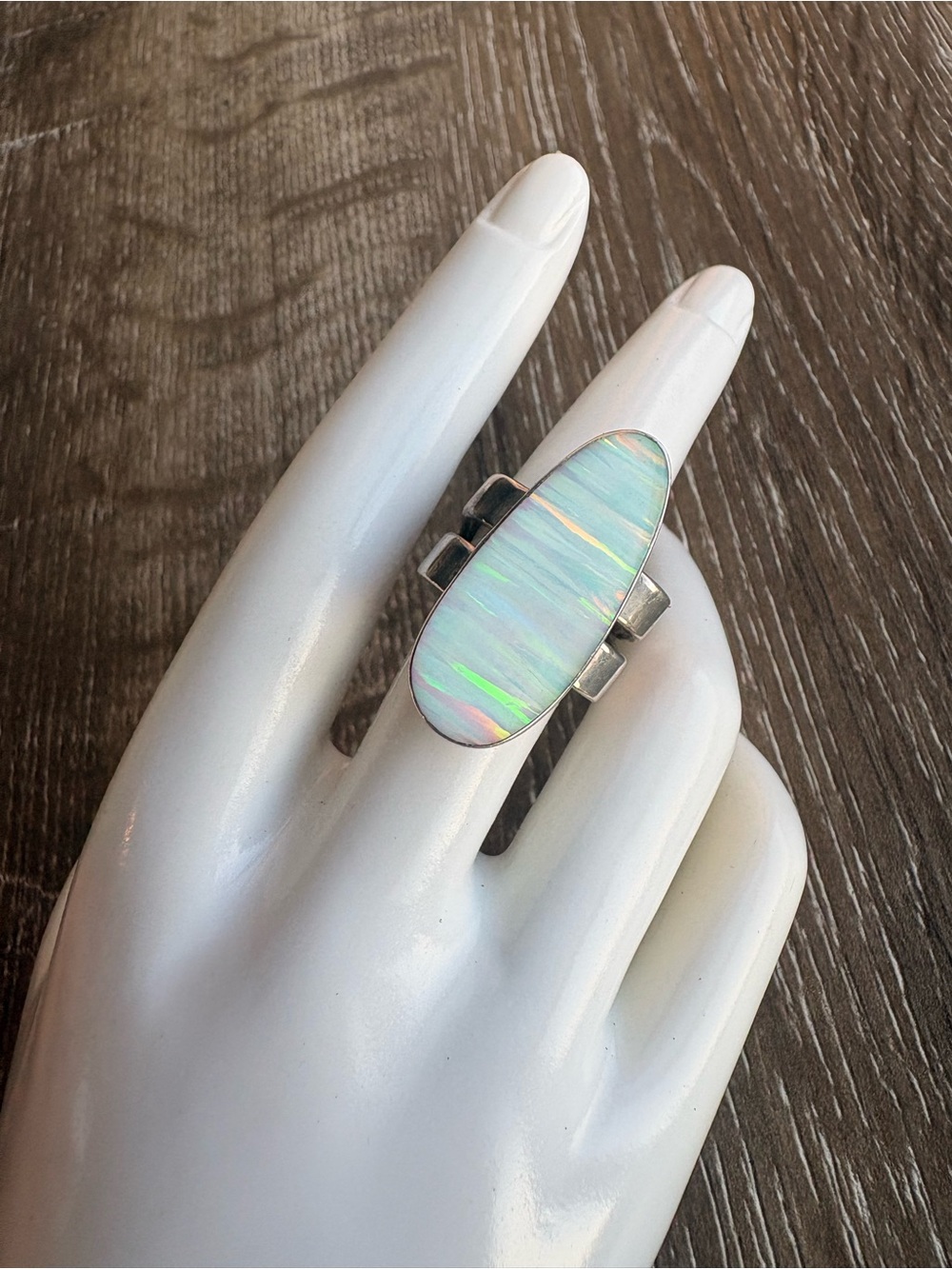 Sterling Silver Opal-Inlay Statement Ring - White Opalescent Size 6.5
